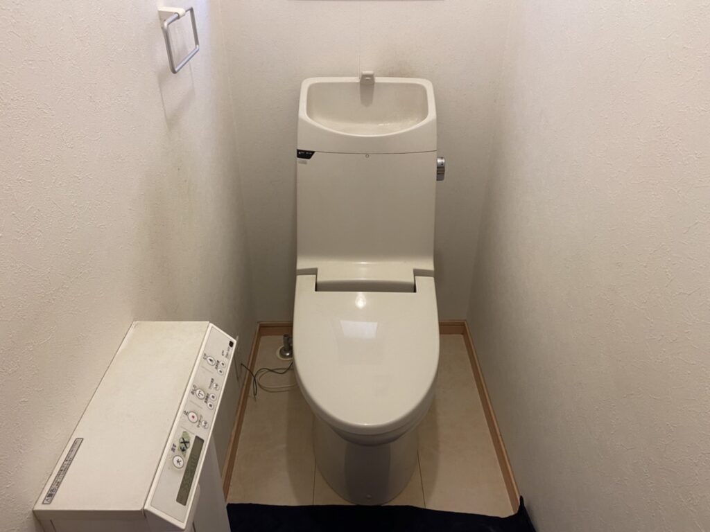 名古屋市K様邸 トイレ入れ替え工事